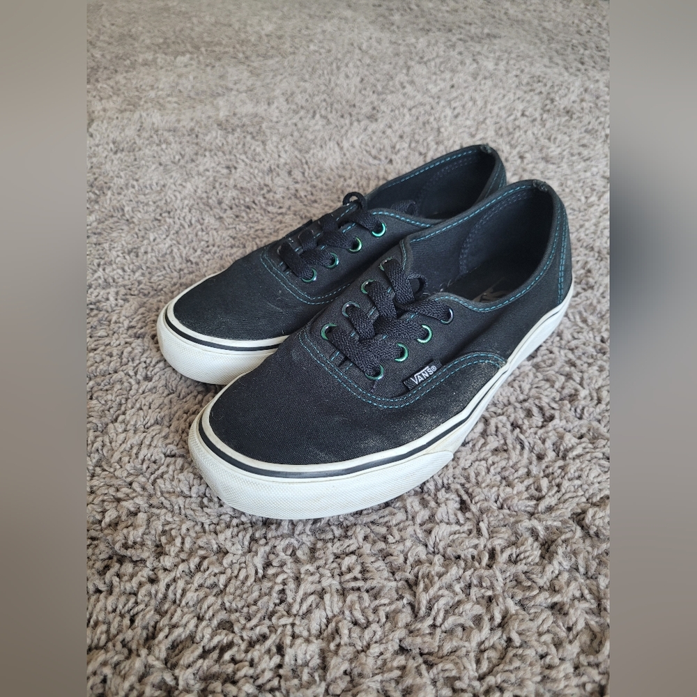 Vans Black Low Top Shoes